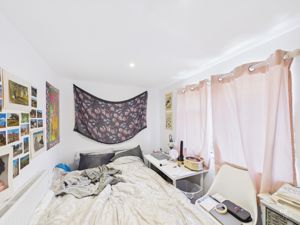 Photo 25- click for photo gallery